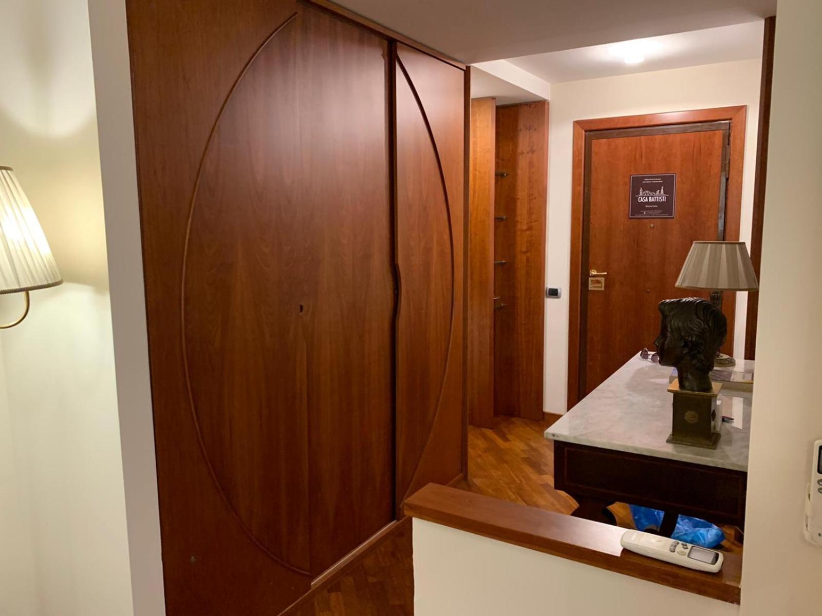 Casa Battisti Messina Guest House In Centro Citta, Ideale Per Famiglie O Gruppi Εξωτερικό φωτογραφία