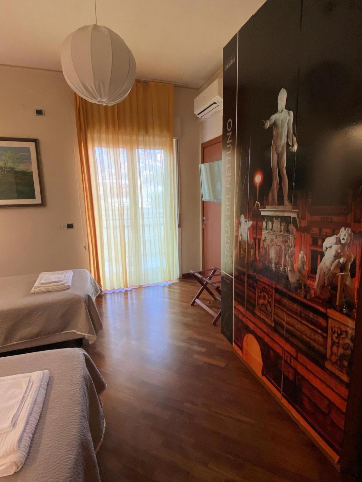 Casa Battisti Messina Guest House In Centro Citta, Ideale Per Famiglie O Gruppi Εξωτερικό φωτογραφία