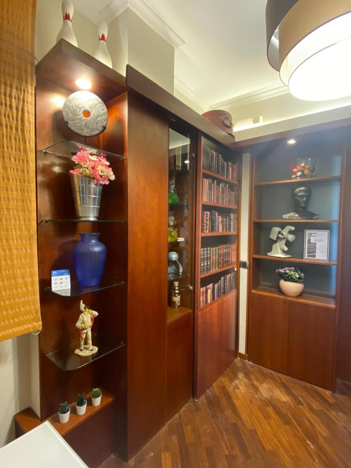 Casa Battisti Messina Guest House In Centro Citta, Ideale Per Famiglie O Gruppi Εξωτερικό φωτογραφία